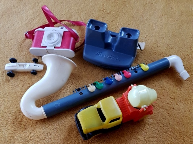 staré plechové hračky - 6