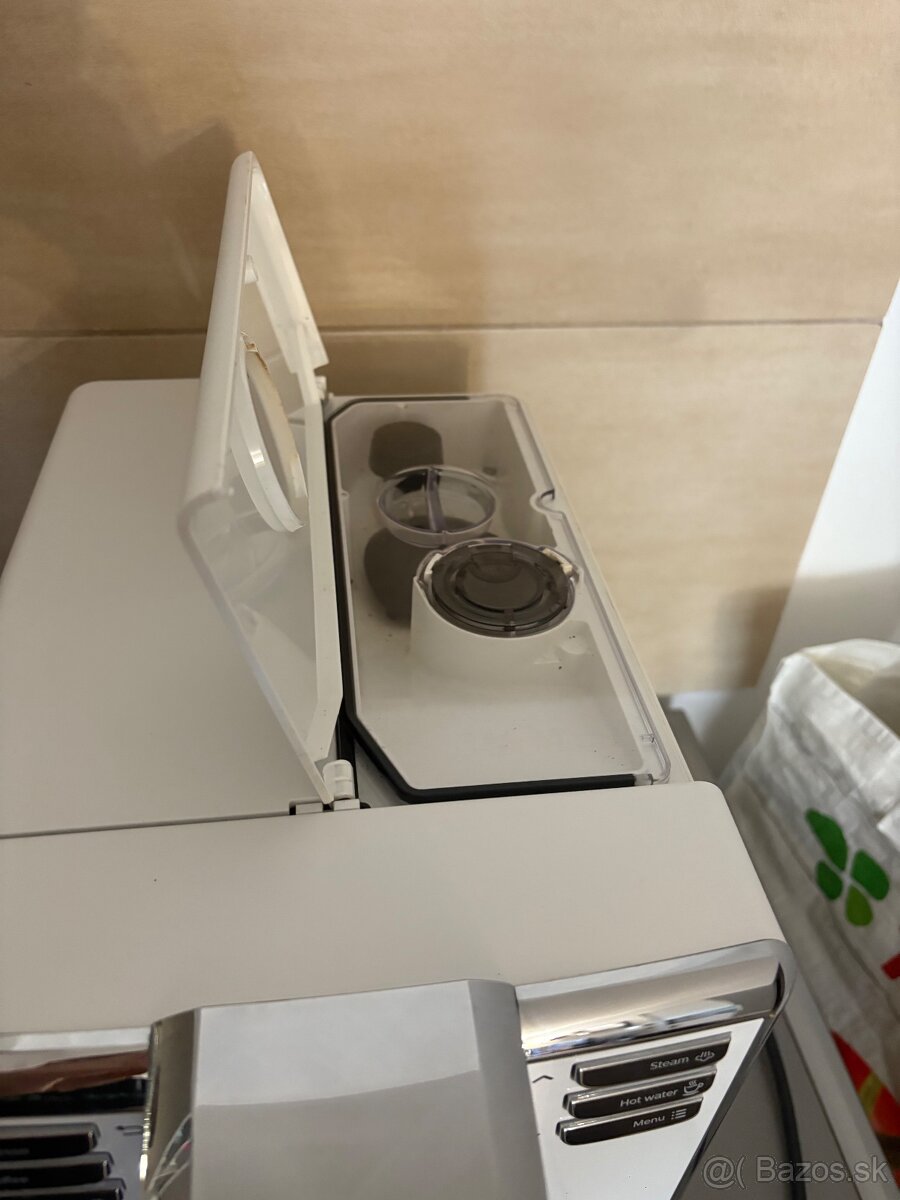 Automaticky kavovar Philips - 6