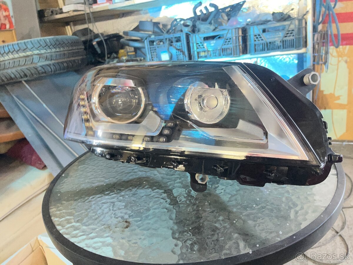 Predám práve svetlo na passat b7 čísto nove - 6