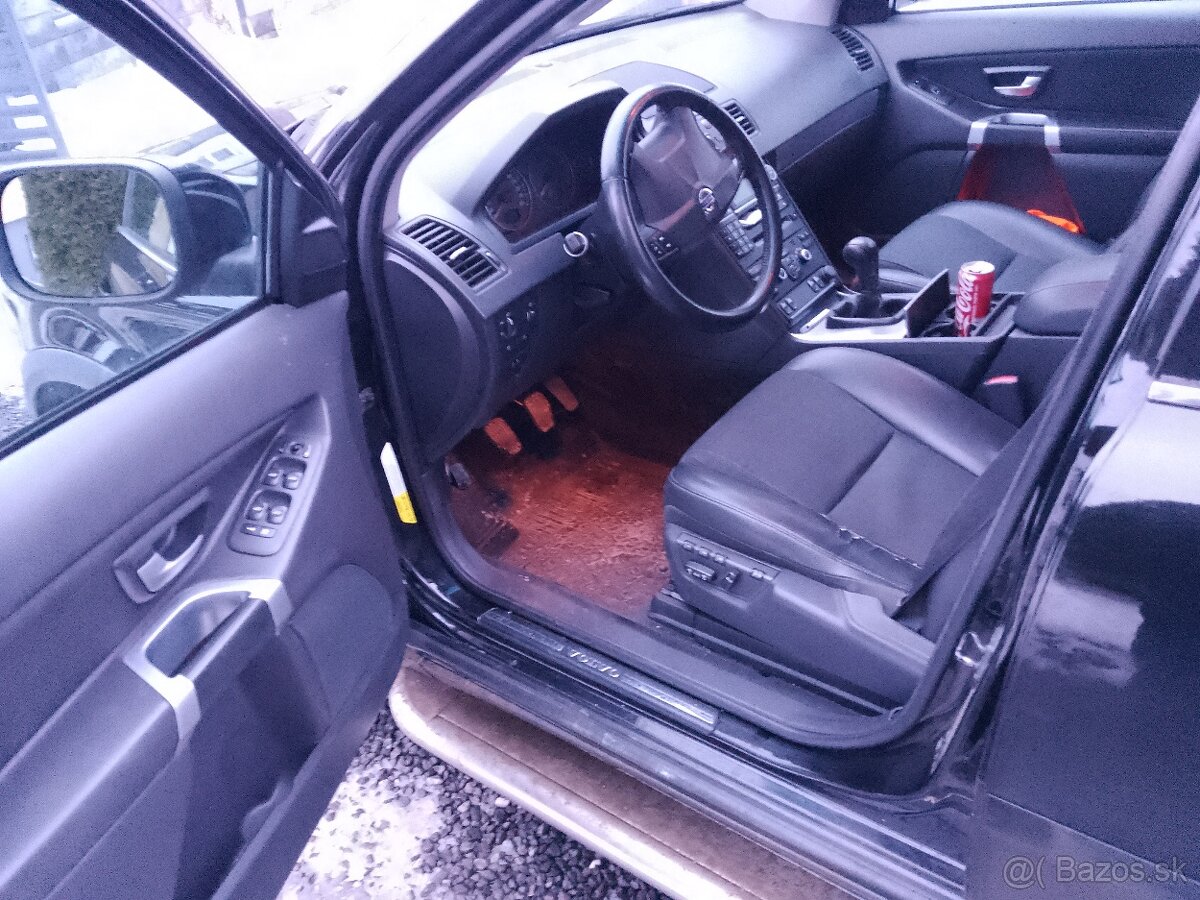 Volvo XC 90 - 6