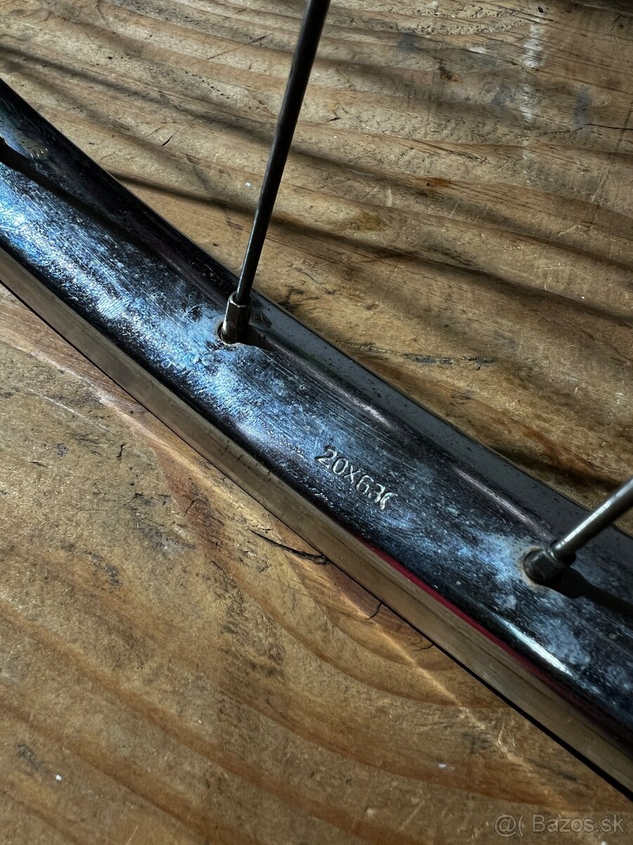 Kolesa Favorit 630 - 6