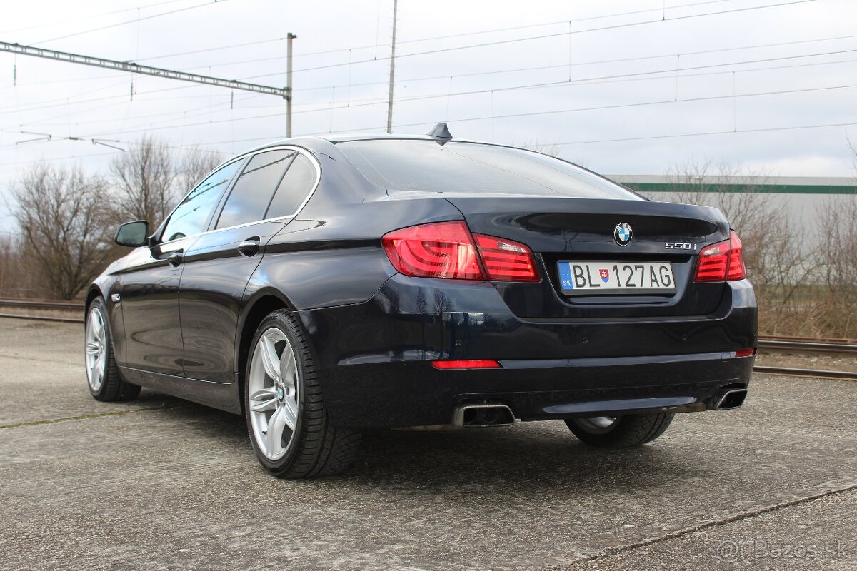 Predám BMW 550i ročník 2010 - 6