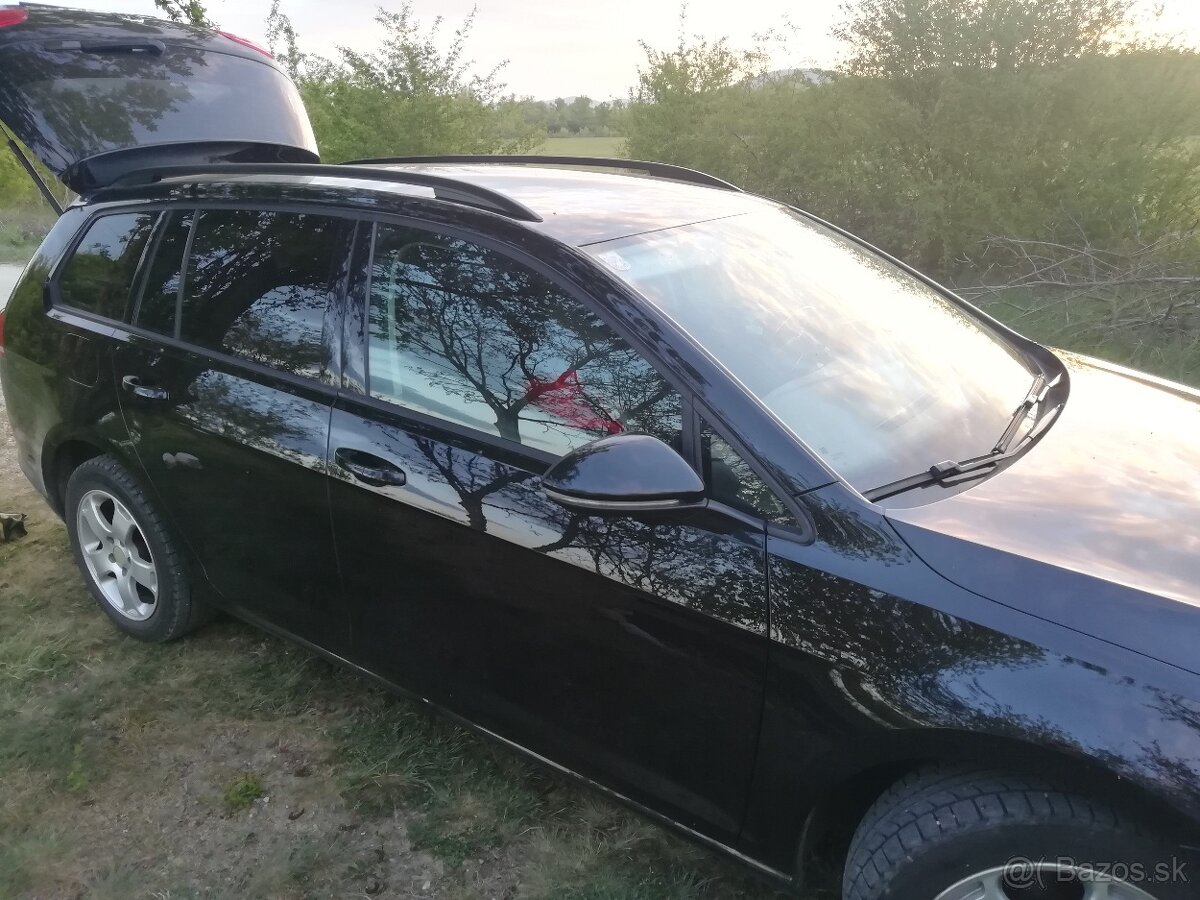 VW GOLF 7 COMBI 1,6TDI 77KW - 6