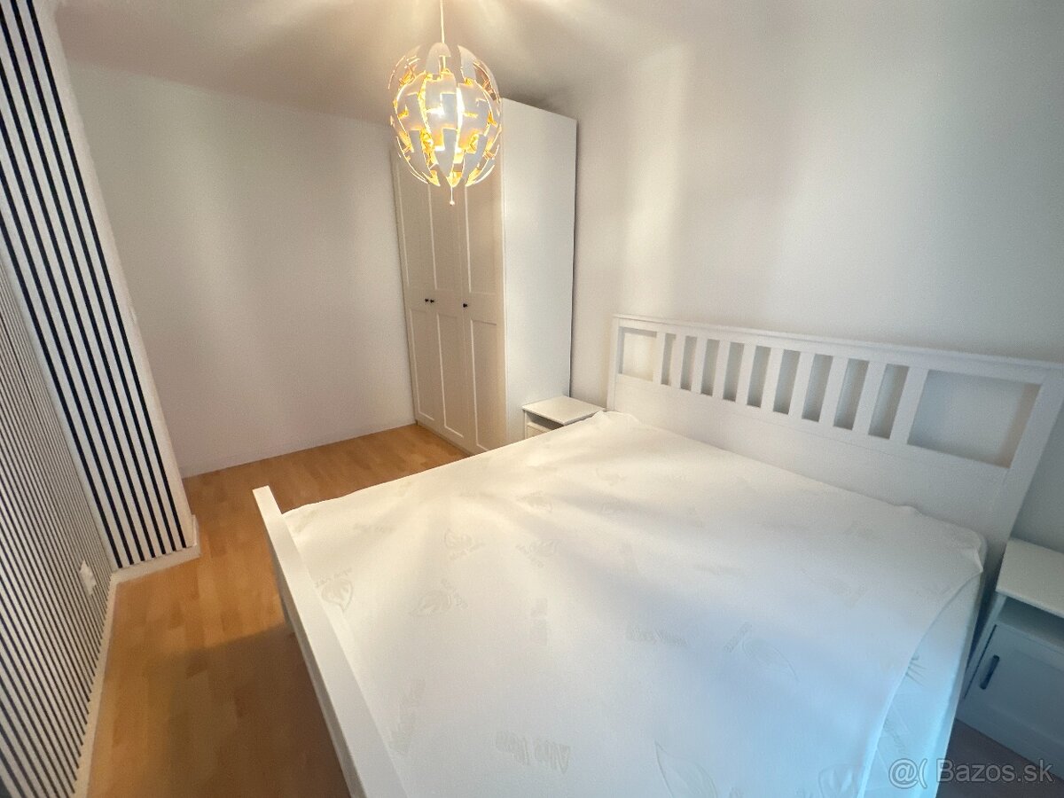 Prenájom moderného, zariadeného 3-izbového bytu Južná ul. - 6