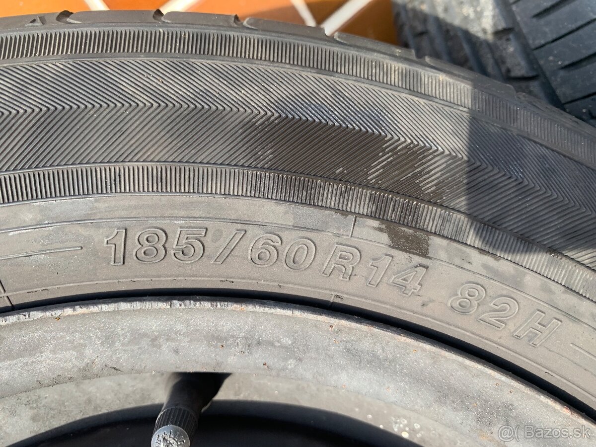 Predam plechové disky 4x100 r14 obuté letné pneu 185/60 - 6