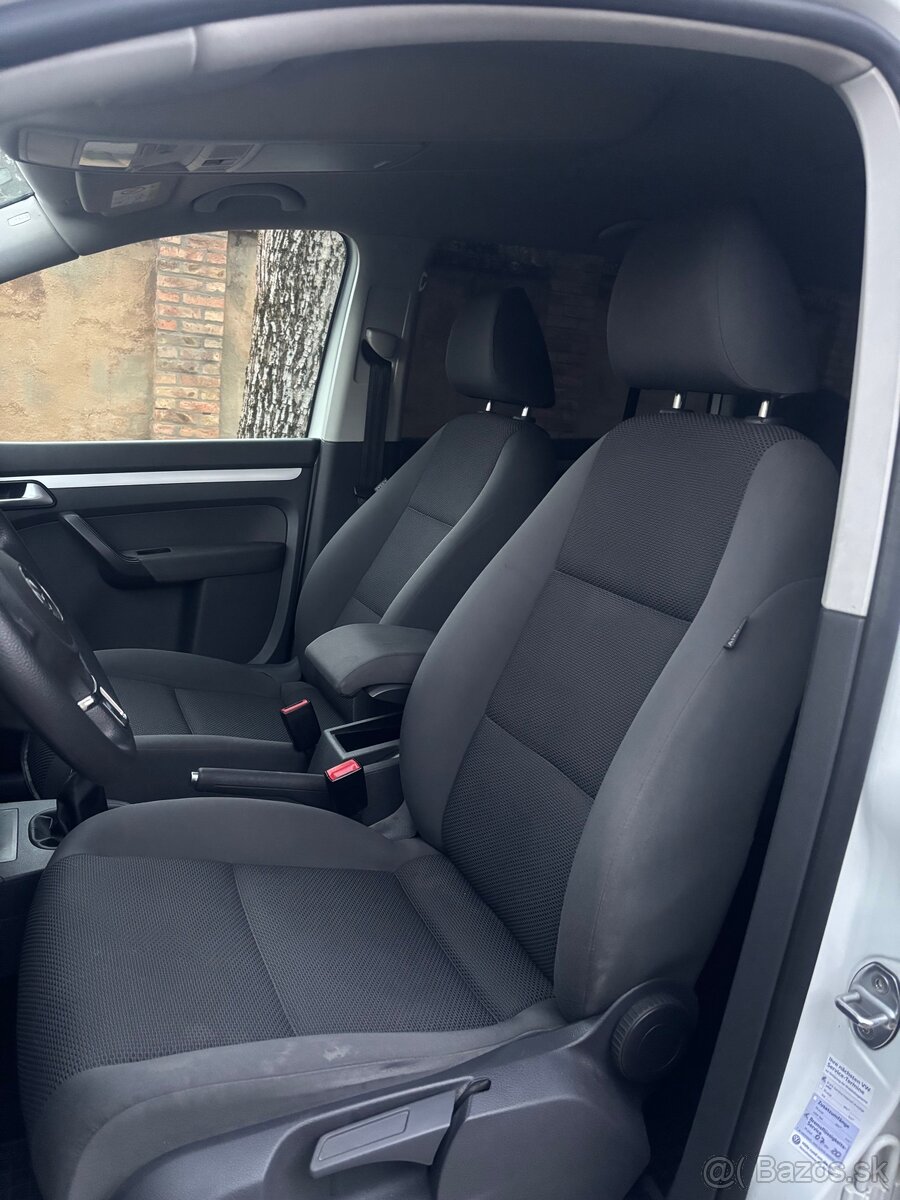 Predam /vymenim Volkswagen touran 2015 - 6