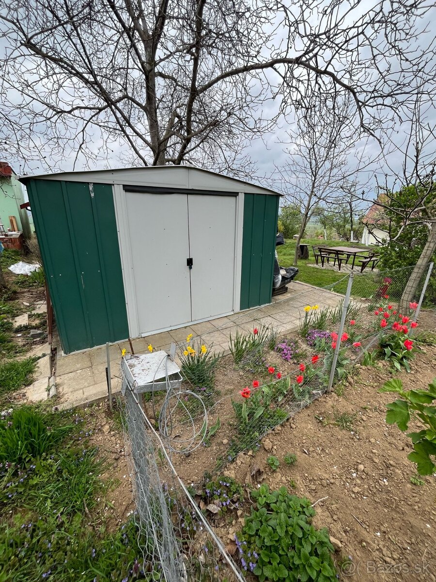 ZĽAVNENÉ • Na predaj vinohrad. domček s pivnicou a pozemkom - 6