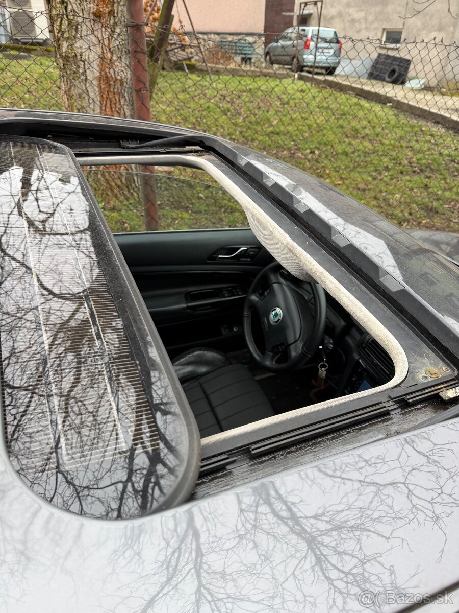 Rozpredám superb 1 2.8 vr6 lpg - 6