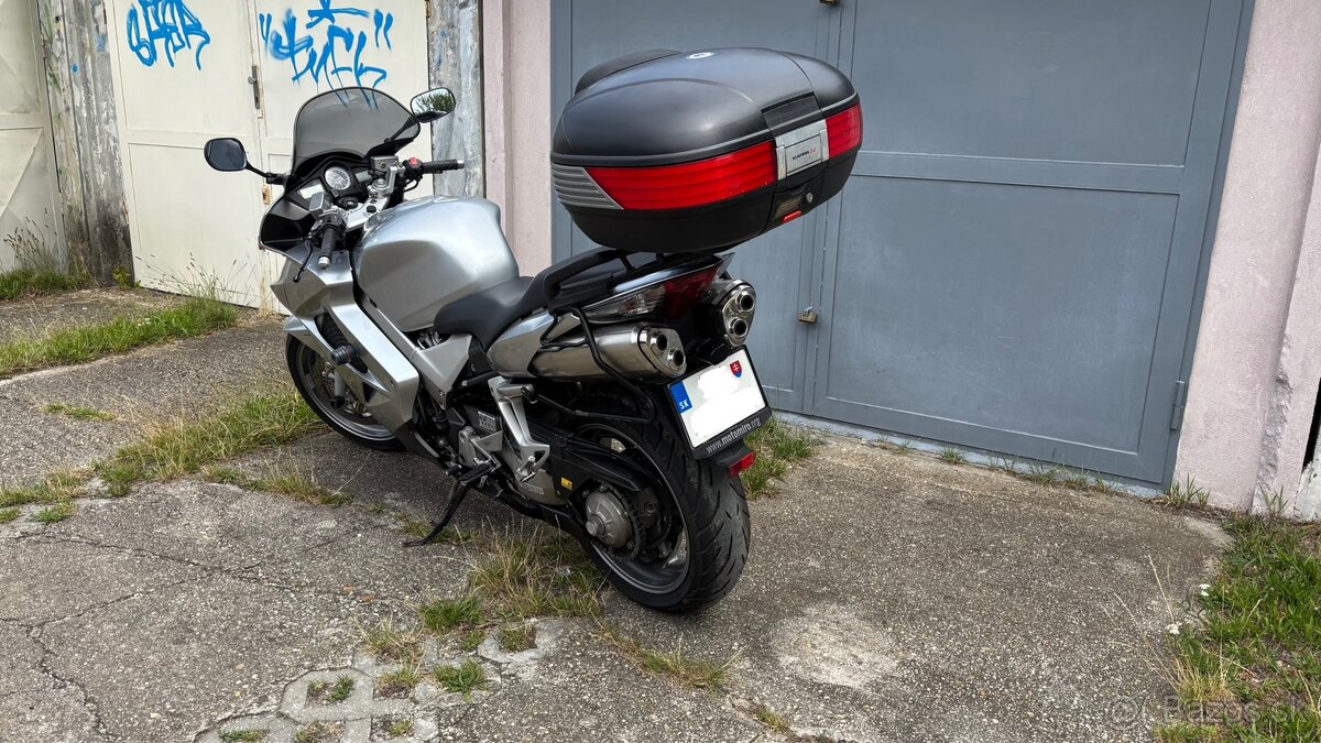 Honda VFR 800 - 6