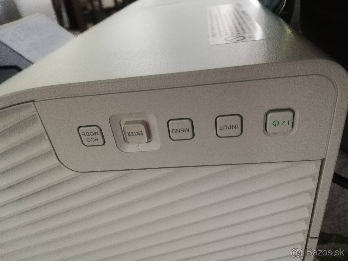 Projektor do kancelárie Sony VPL - SW630 + ovládač - 6