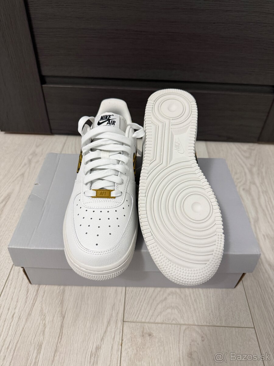 Nike Air Force 1 - 6