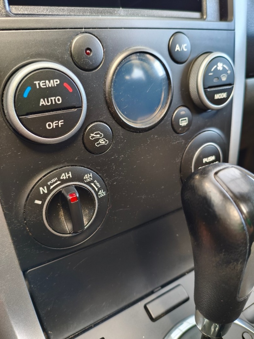 Suzuki Grand Vitara 2.4 benzin LPG 4x4 - 6