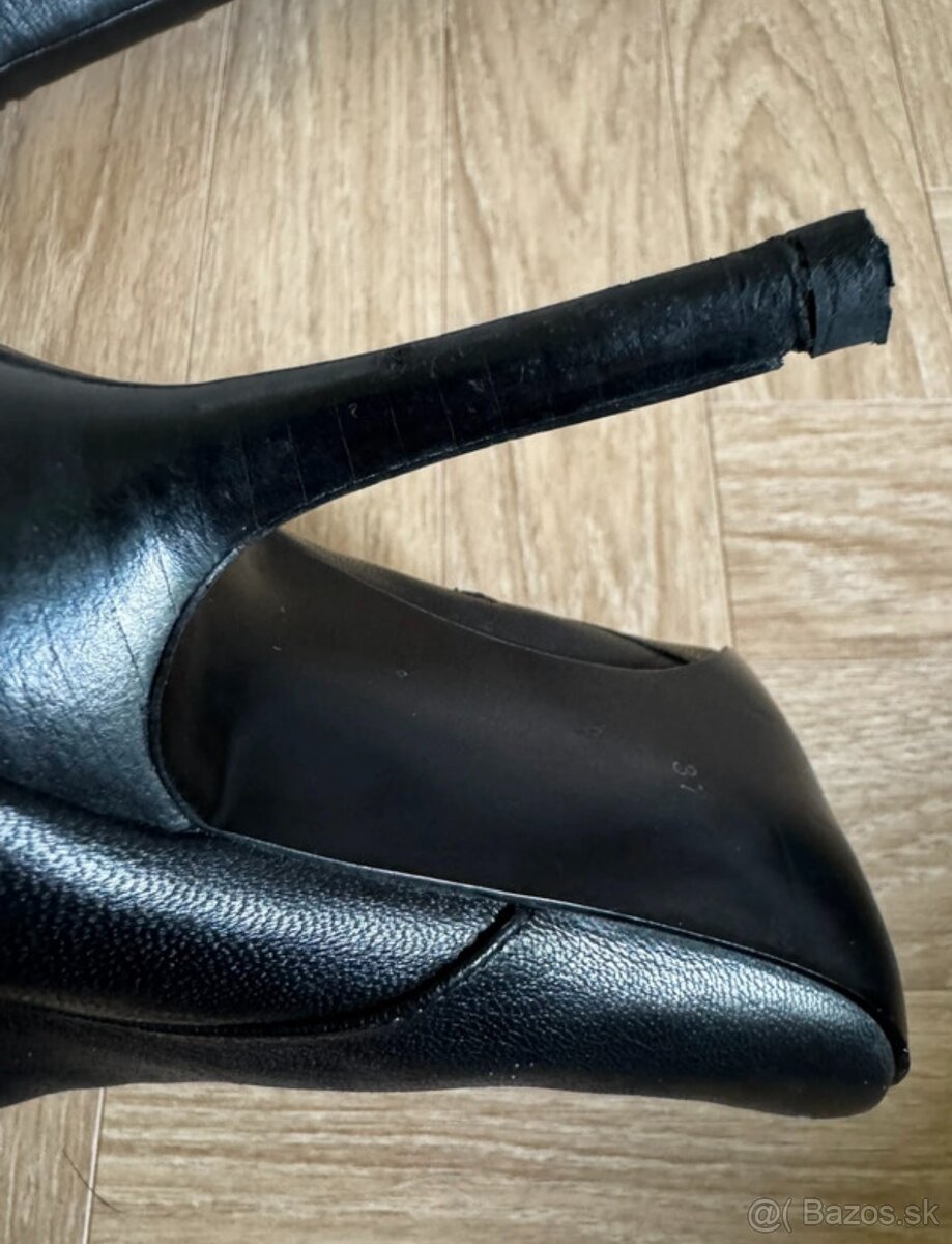 Kožené čižmy GUESS - 6