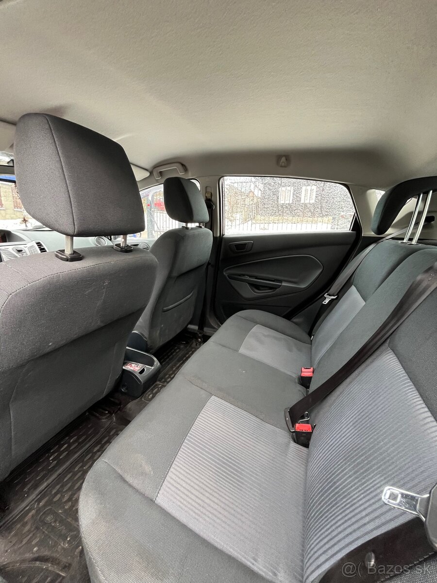 Ford Fiesta 1.6 - 6