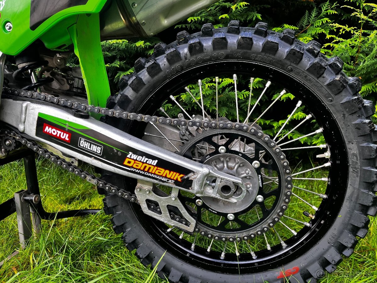 Kawasaki KX 450 - 6