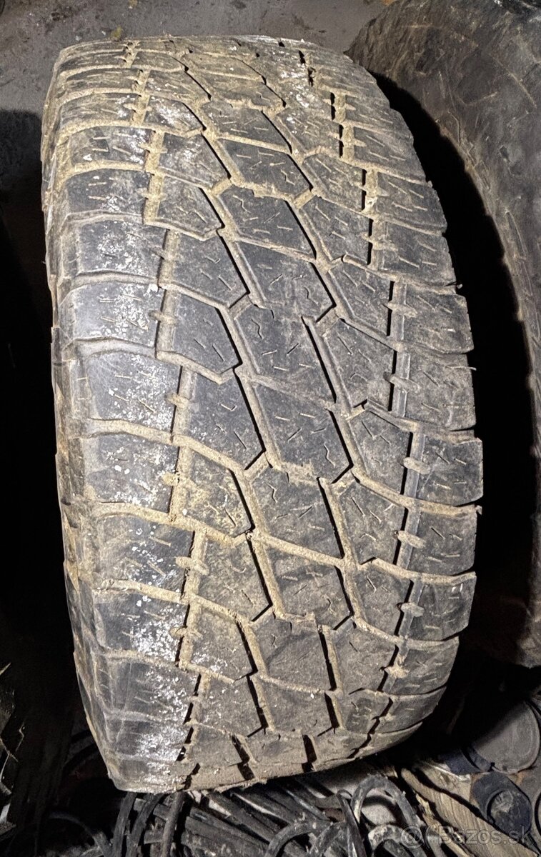 Pneumatiky LT 325/65 R18 121/118 S 8 PR - 6