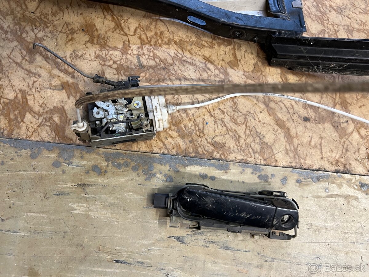 Stahovanie okna audi a4 b5,5 b5 - 6