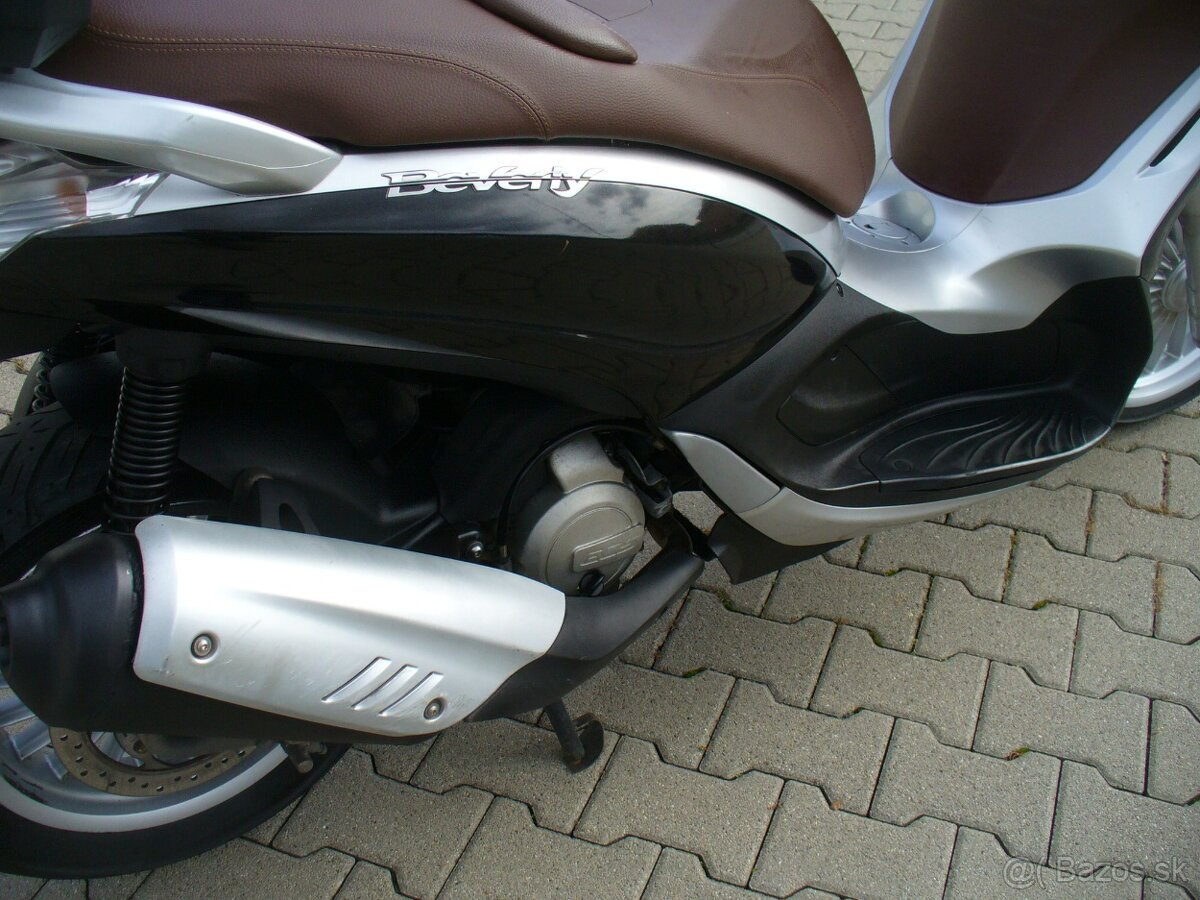 Piaggio Beverly 125 i - 6