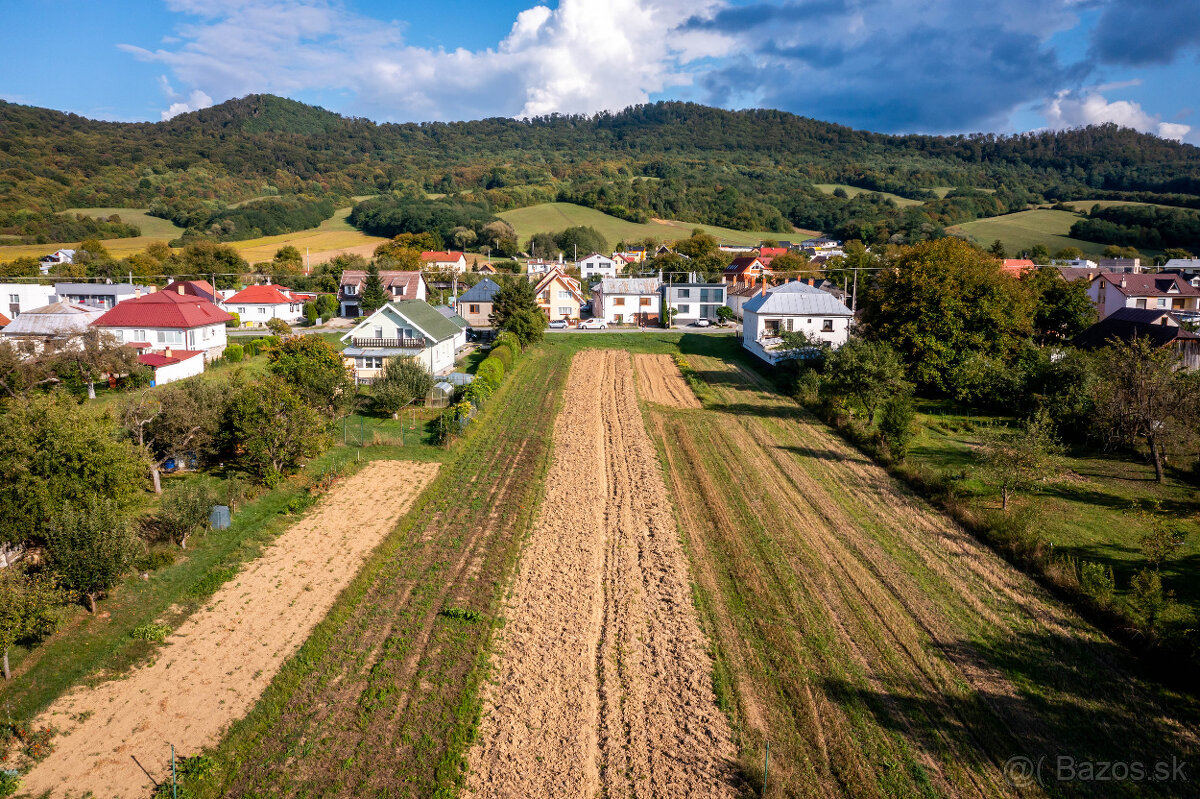 Krásny pozemok na predaj v strede obce - 6
