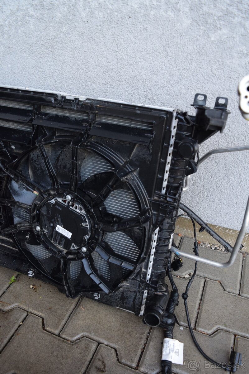 porsche macan 95B turbo 3.6 stena chladicov chladice vetrak - 6