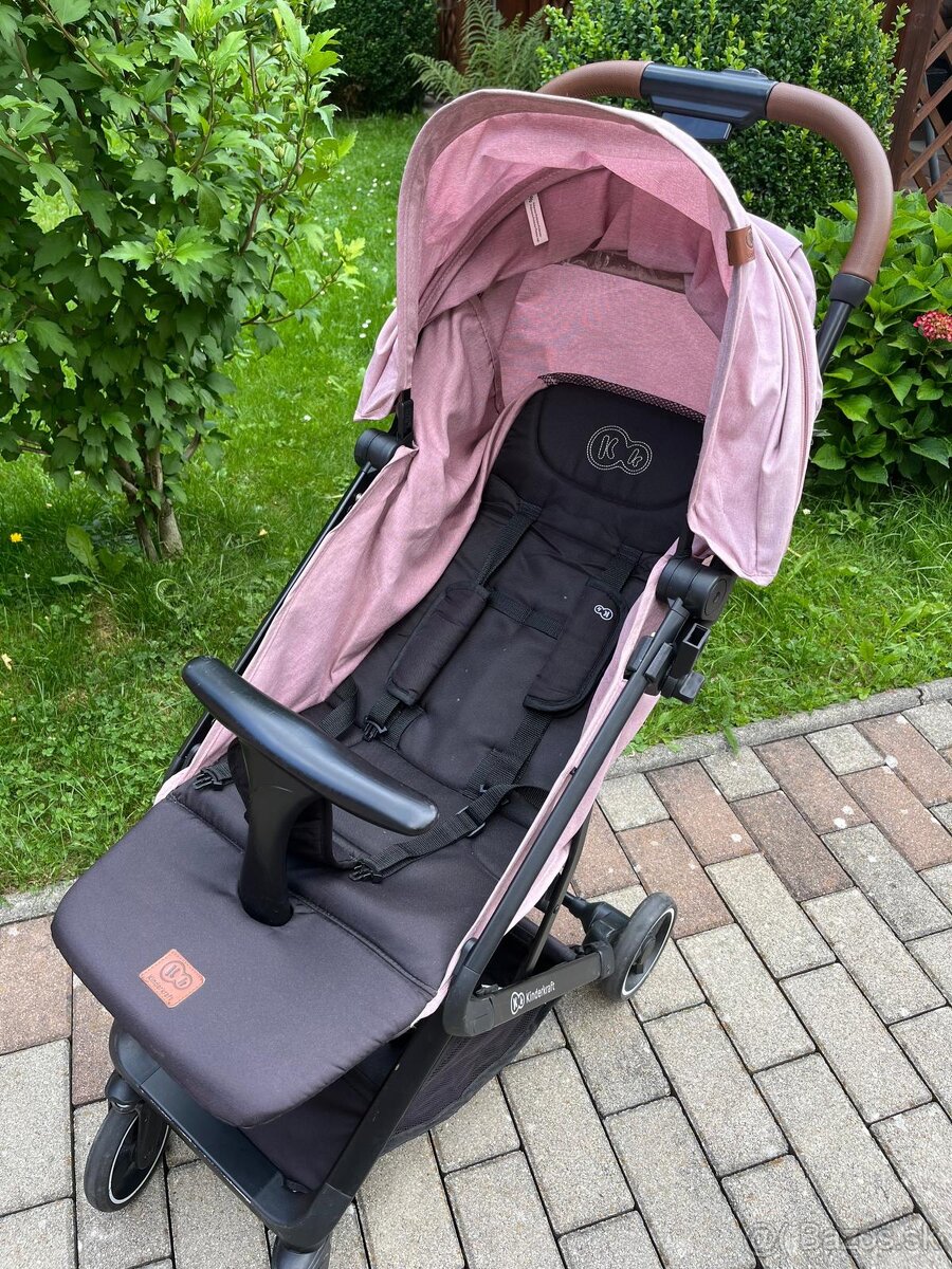 Predám detsky skladací kočík KINDERKRAFT - 6