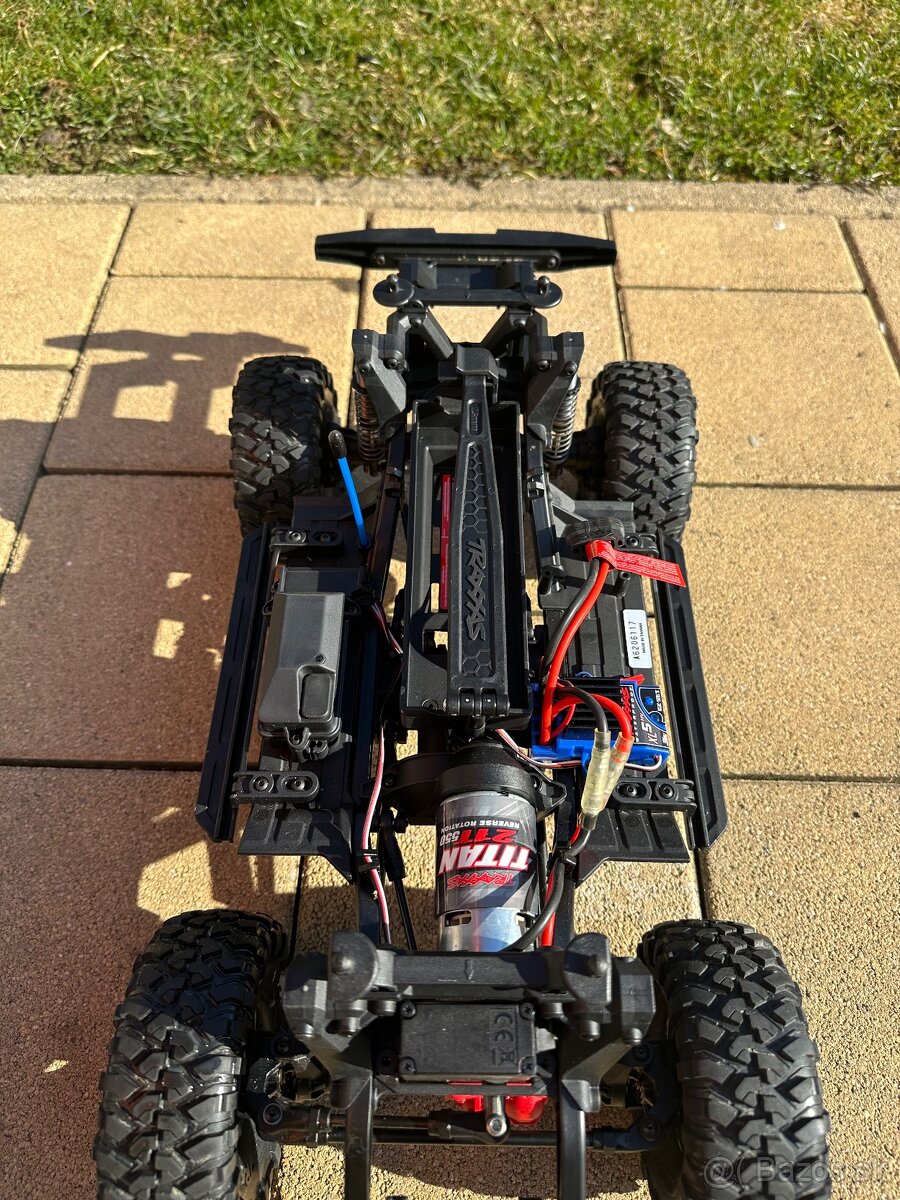 TRAXXAS TRX-4 SPORT 1/10 - 6