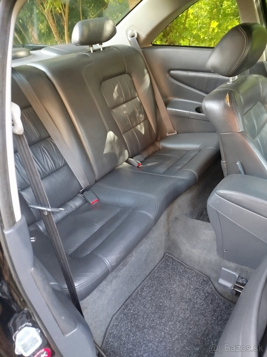 Predám Honda Accord coupé - 6