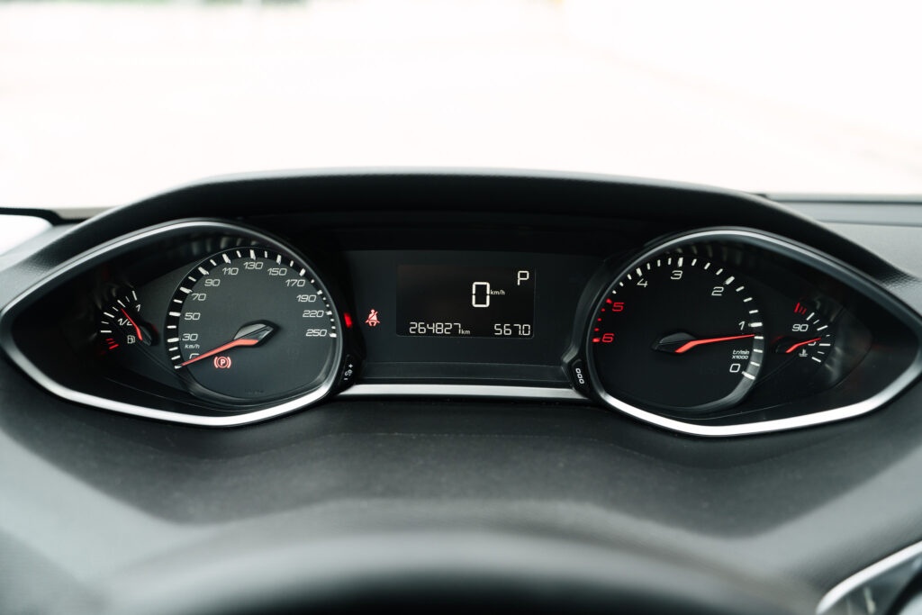 Peugeot 308 Break/SW 1.6 HDi AT6 - 6