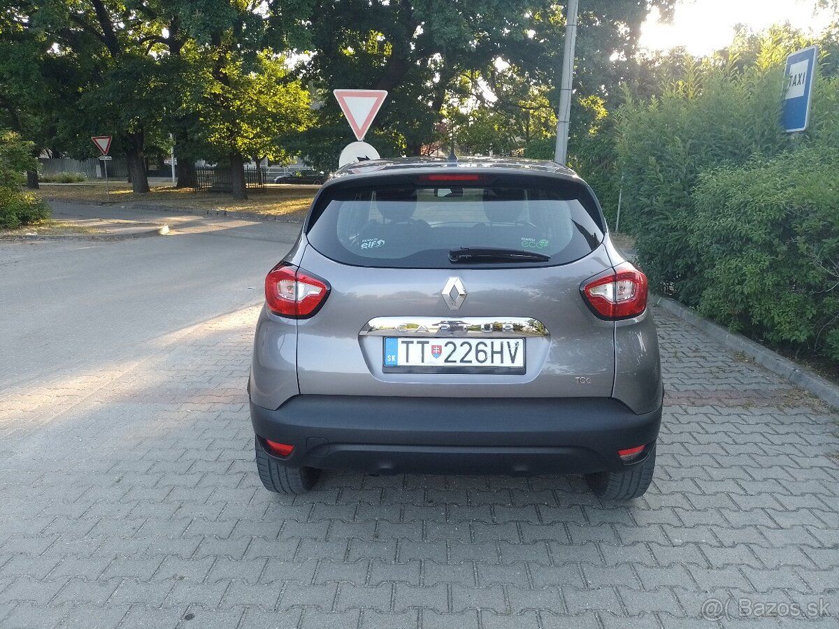 Predám Renault Captur 0.9 tce,rv:2016 - 6