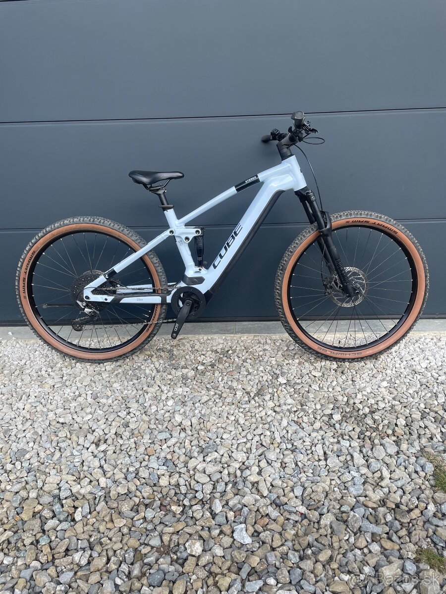 BOSCH Cube Stereo Hybrid Pro 750 - 6