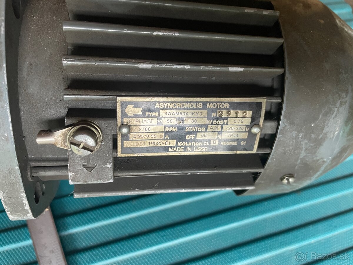 Predám Elektromotory 220/380V - 6