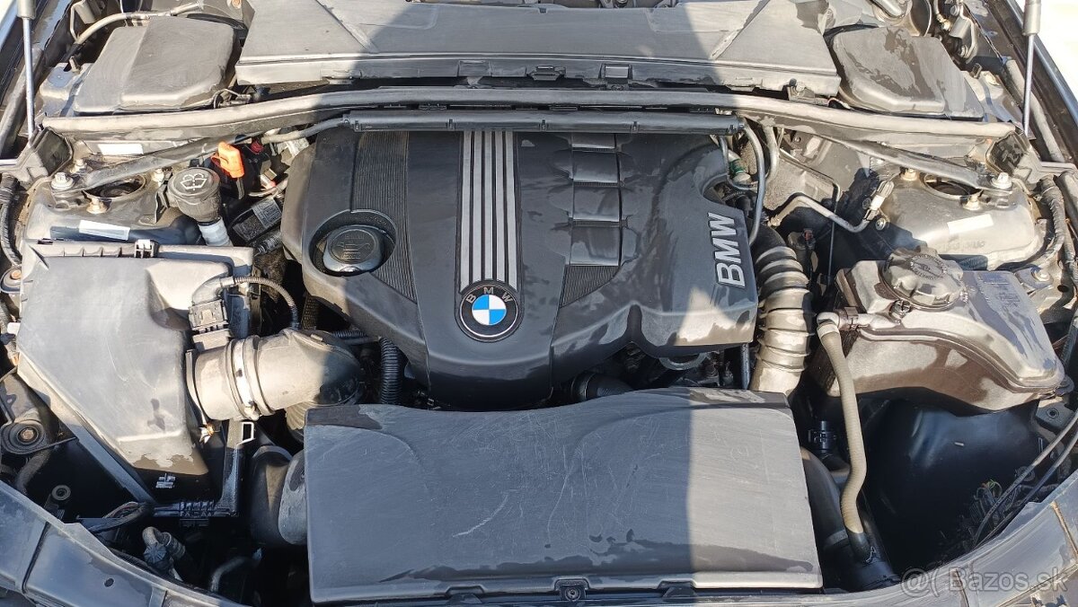 BMW 318d Touring - 6
