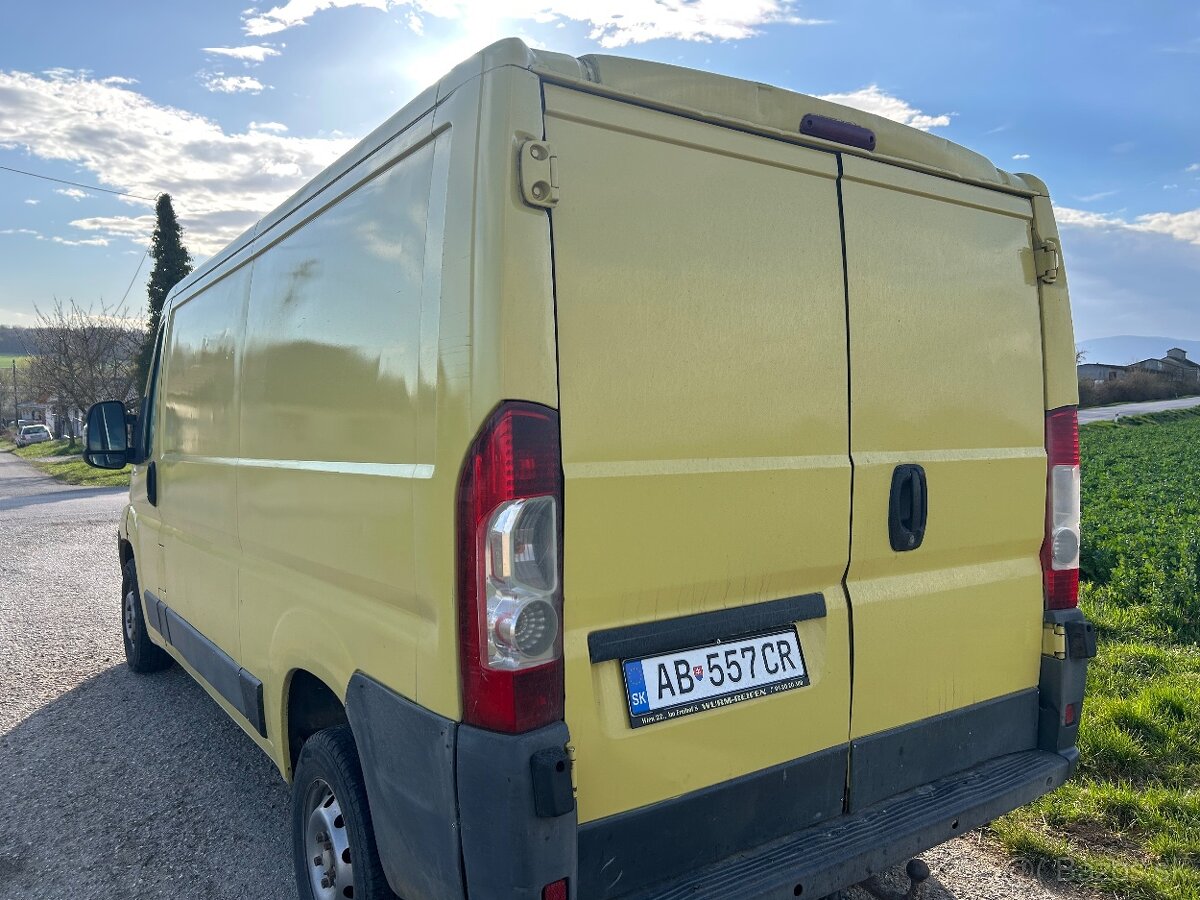PEUGEOT BOXER 2,2 HDi - 6