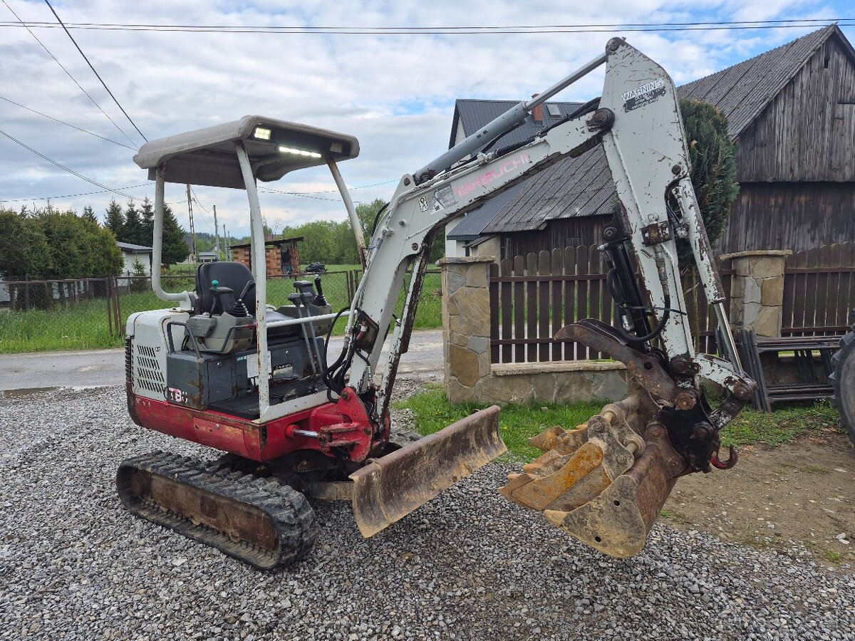 Minibager Takeuchi TB 016 - 6