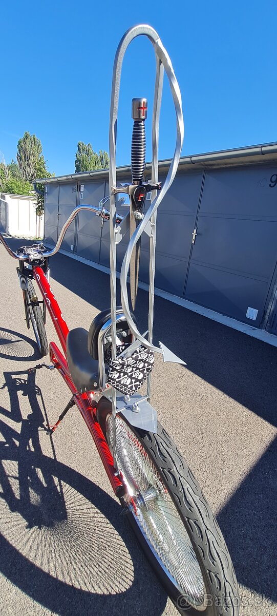 Custom - 6