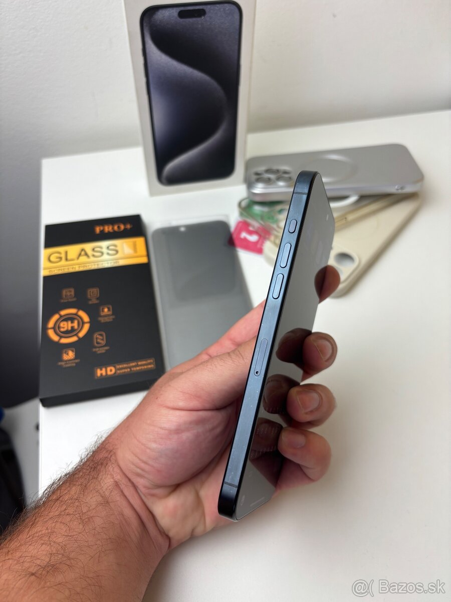 Predam vymenim Iphone 15 Pro Max 256GB - 6
