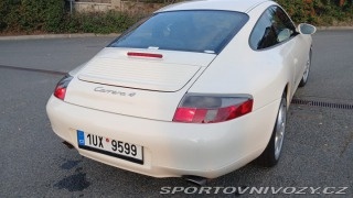 Porsche 911 996 Carrera 4 - 6