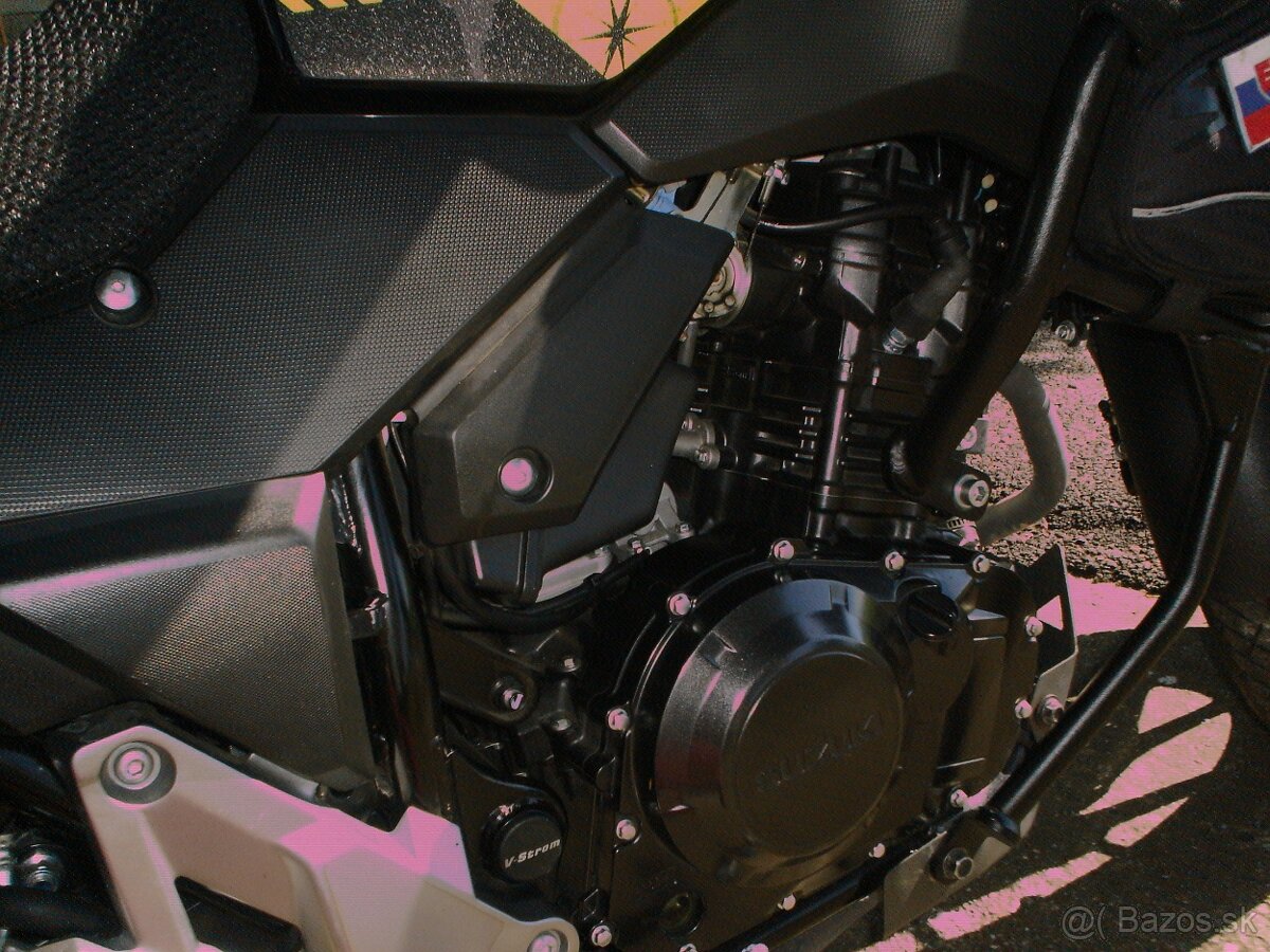 Suzuki V-strom DL250 - 6