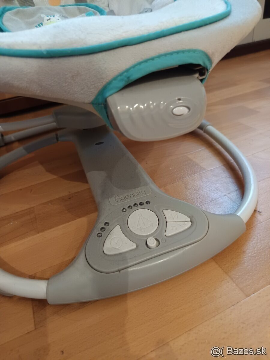 Kresielko hojdacie a vibrujuce 2v1 pre bábätká - 6