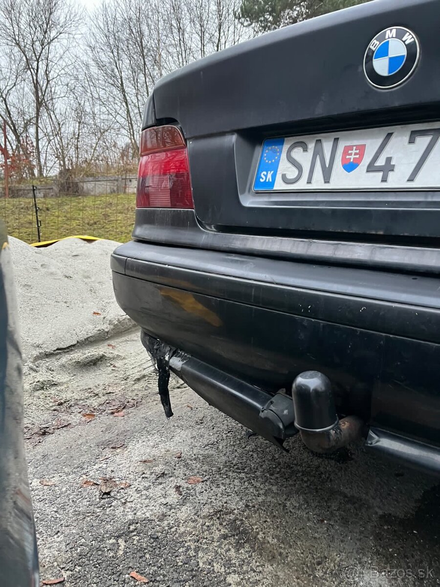 Predam e39 525tds v celku na diely - 6