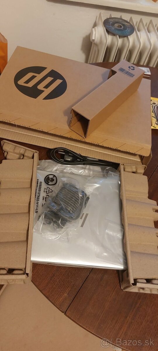 Čistonový HP Elitebook 830 G11 - 6