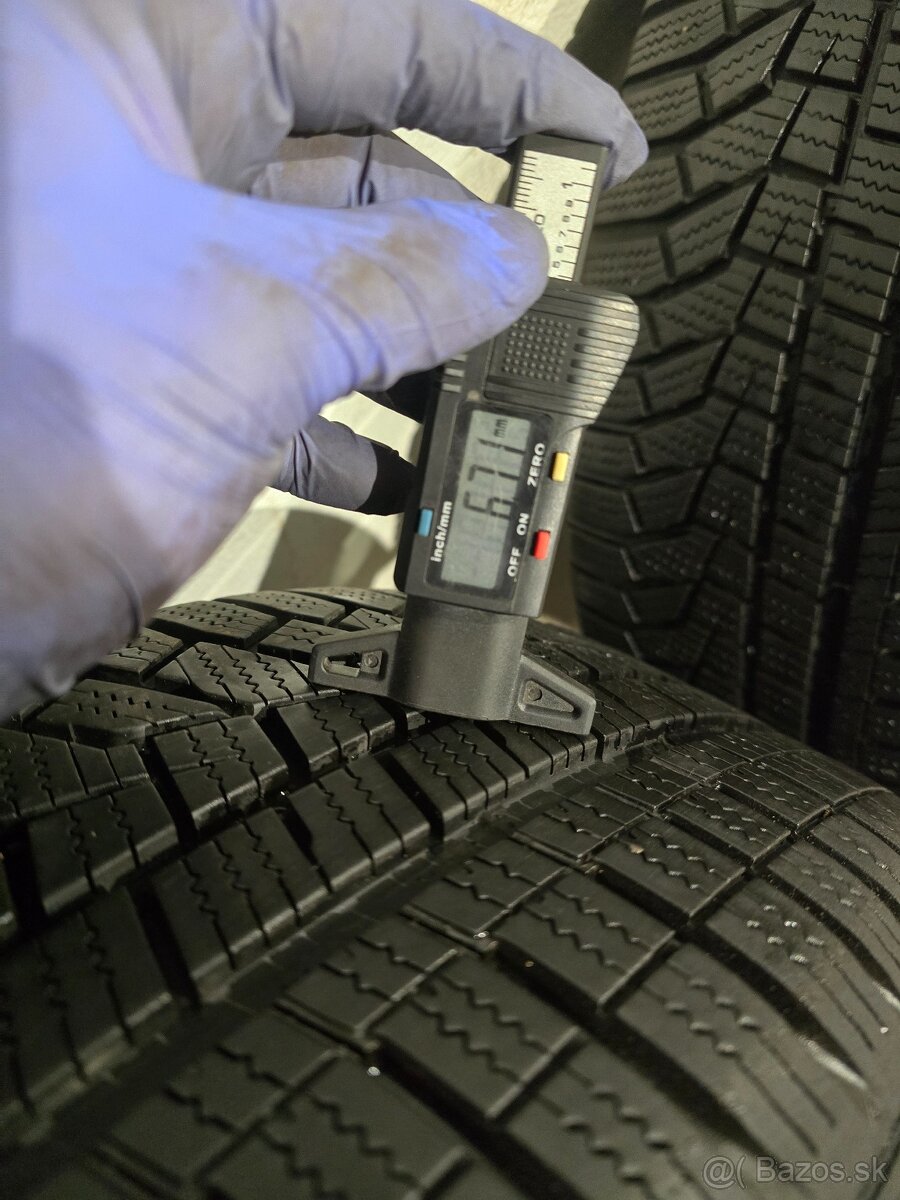 Zimná Sada MINI COUNTRYMAN/PACEMAN 205/55 R17 - 6