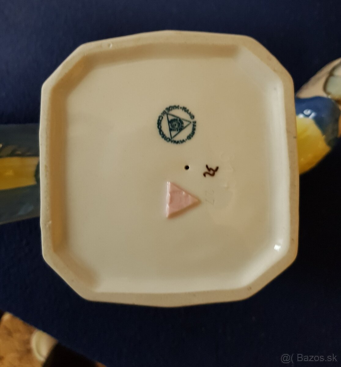 Porcelánový papagáj ARA - 6