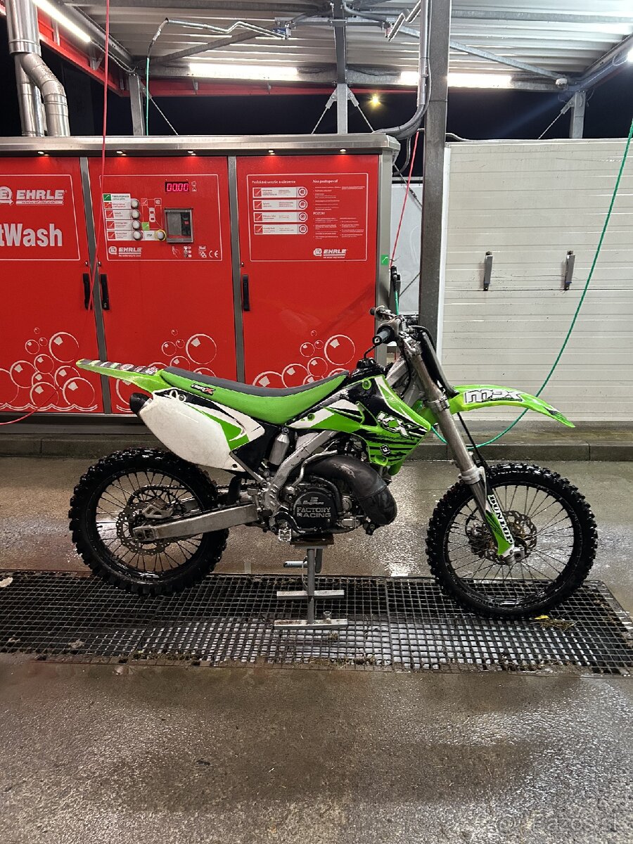 Kawasaki kx 250 - 6