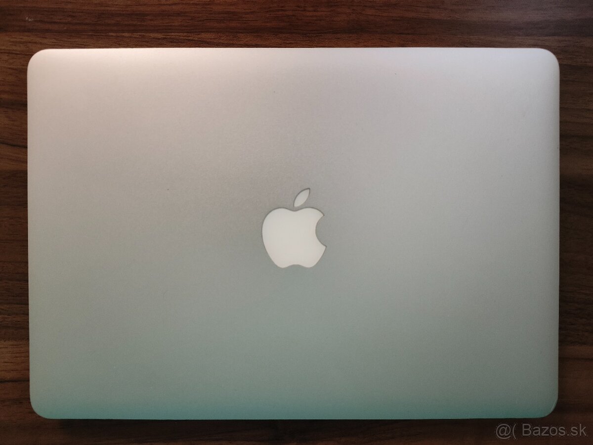 MacBook Pro 2015 13" | i5 • 8GB • 256GB SSD - 6