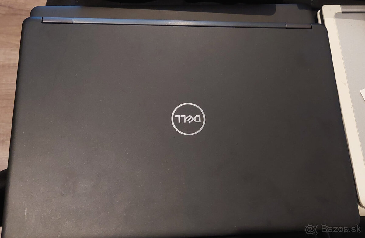 DELL Latitude 5490 bez škrabancov ako novy - nakonfigurujem - 6