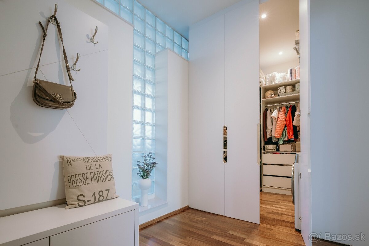 Nadčasová elegancia v srdci zelene - 6