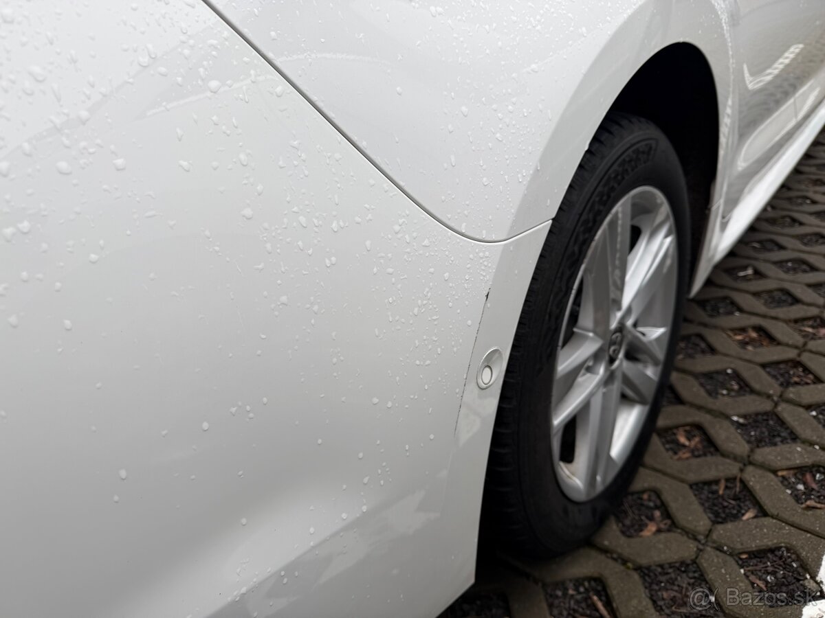 Toyota Corolla 1.8 Hybrid - 6