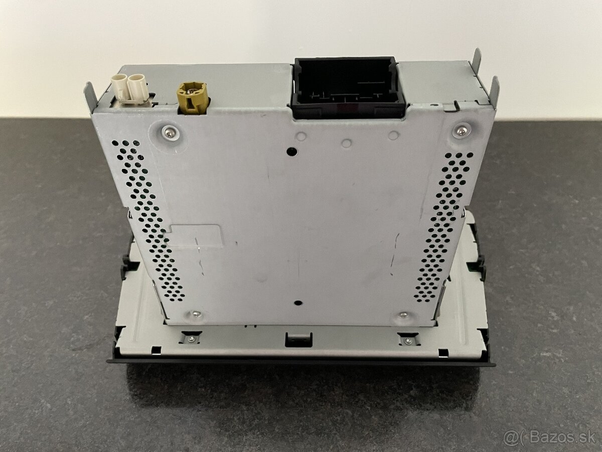 Rádio Swing+ Skoda Octavia 3 - 6