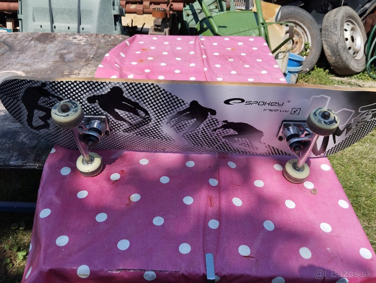 Predám nový nejazdený skateboard - 6